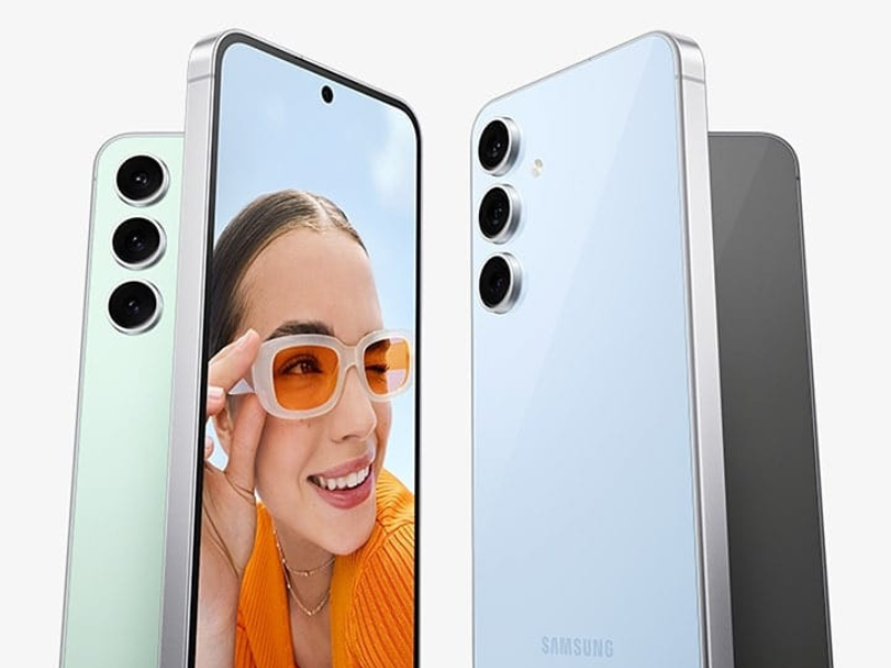 Samsung Galaxy S24 FE स्मार्टफोन का फ्रंट डिजाइन और AMOLED डिस्प्ले